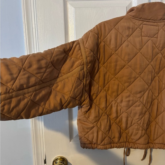 BlankNYC Quilted Jacket Small Chai Tea, Drawstring waist - Picture 2 of 9